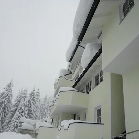 Apart Avenzio Apartment *