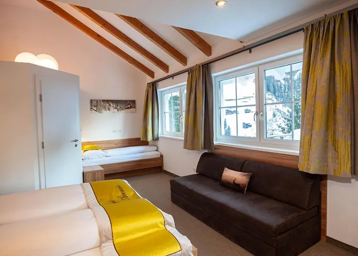 Avenzio Apartamento *