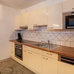 Avenzio
