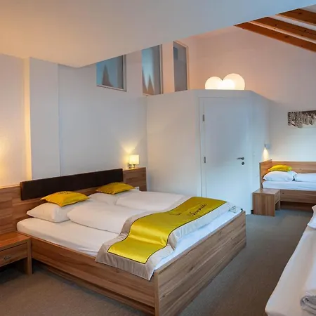 Appartement Avenzio *